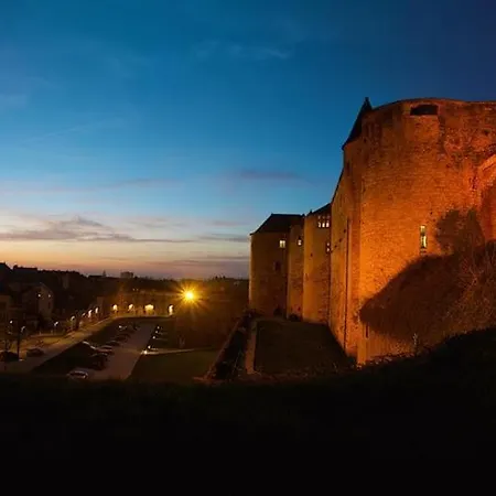 Apartament Budget Downtown With Parking *